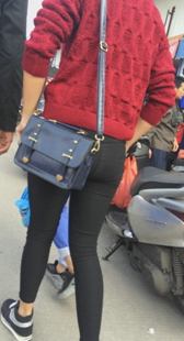 极品翘臀黑紧小少妇