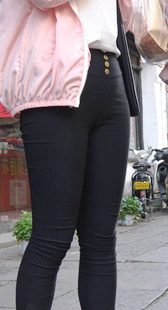 打底凸三角重口味小少妇