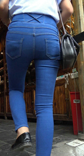 长腿包臀紧蓝牛小少妇第一季