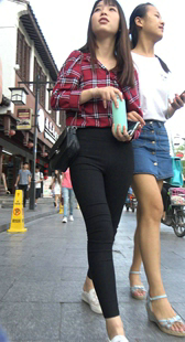 极品打底翘臀两小妹争艳第二季