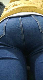 重口味巨臀牛仔裤