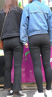 超紧大屁股黑裤两美女第二季