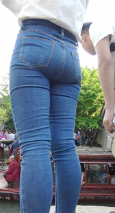 重口味蓝牛巨臀熟女生完小孩就是不一样