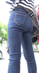 超紧牛仔宽臀学生等公交