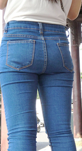 重口味牛仔肥臀少妇开发多