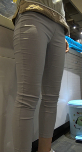 商场灰紧打底裤三角区