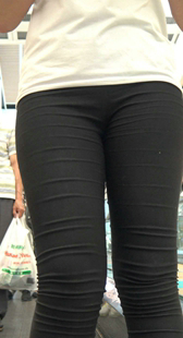 紧身打底裤小妹前三角