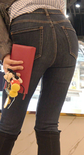 商场黑牛仔大宽臀经验丰富