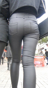 紧身皮裤翘臀金三角美女第二季