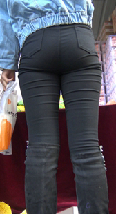 重口味黑裤肥臀特写