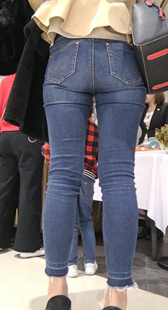 高跟蓝牛大宽臀长发妈咪第一季