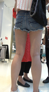 上海人来游玩顺便买个奶茶