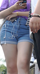 性感大学妹金三角特写