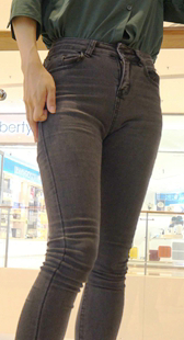 灰牛仔大宽臀长妇美女第三季