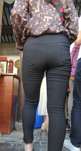 大屁股打底裤重口味