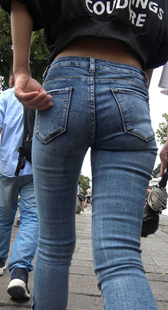 超紧牛仔小PP少妇