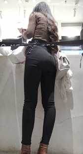 两个极品美女为了省钱够拼的第二季