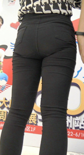 年龄不大臀不小经历太丰富