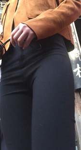 极品打底裤美三角少妇