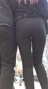 极品高跟打底巨臀美少妇