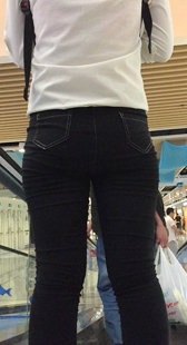 商场大屁股黑牛少妇