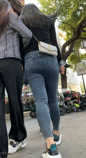 性感饱满牛仔大肉臀手感肯定好