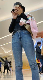 性感牛仔金三角妹子战斗力强