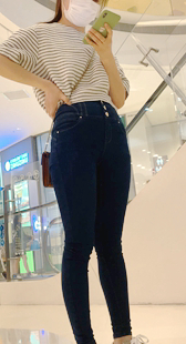 紧身牛仔紧绷三角少女