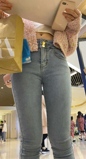 性感牛仔骆驼趾特写美女