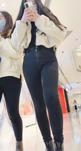 紧身黑牛仔金三角小姐姐