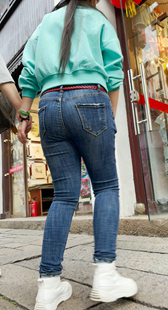 饱满圆润翘臀重口味少女