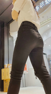 商场包臀黑裤少妇开发多