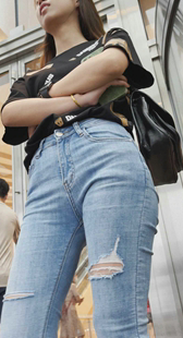 性感牛仔骆驼趾特写