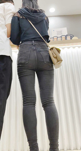 长腿牛仔女神有钱就行