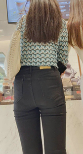 黑牛仔大屁股小姐姐