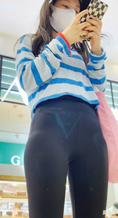 五一献礼健身裤骆驼趾大翘臀透内痕小姐姐