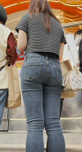 超紧牛仔透内痕少妇排除