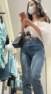 性感长发金三角牛仔小姐姐