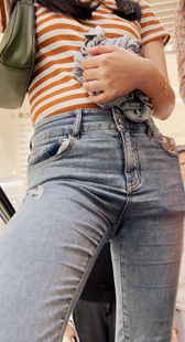 国庆献礼紧牛长发金三角学妹