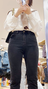 性感黑牛金三角美少妇