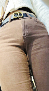 春节献礼饱满骆驼趾金三角少妇