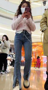 商场包臀长发小少妇