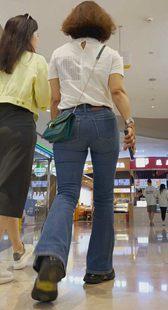 重口味包臀蓝牛熟女