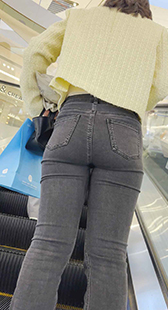 饱满灰牛仔三角保养好，一般人不行