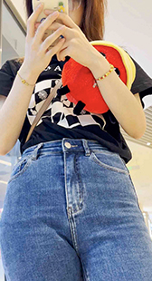 国庆献礼包臀紧牛金三角特写