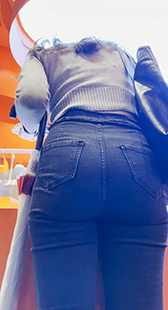 国庆献礼巨臀黑牛仔你受得了吗