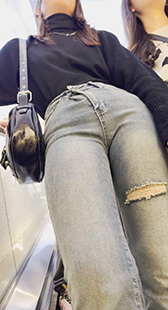 性感金三角包臀小姐姐