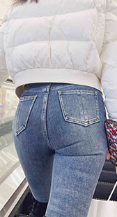 牛仔裤成就时尚巅峰