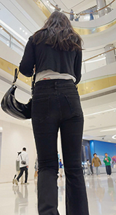 商场黑裤包臀妹子