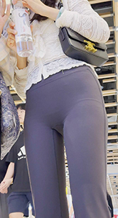 国庆献礼鲨鱼裤透内痕熟女真诱人